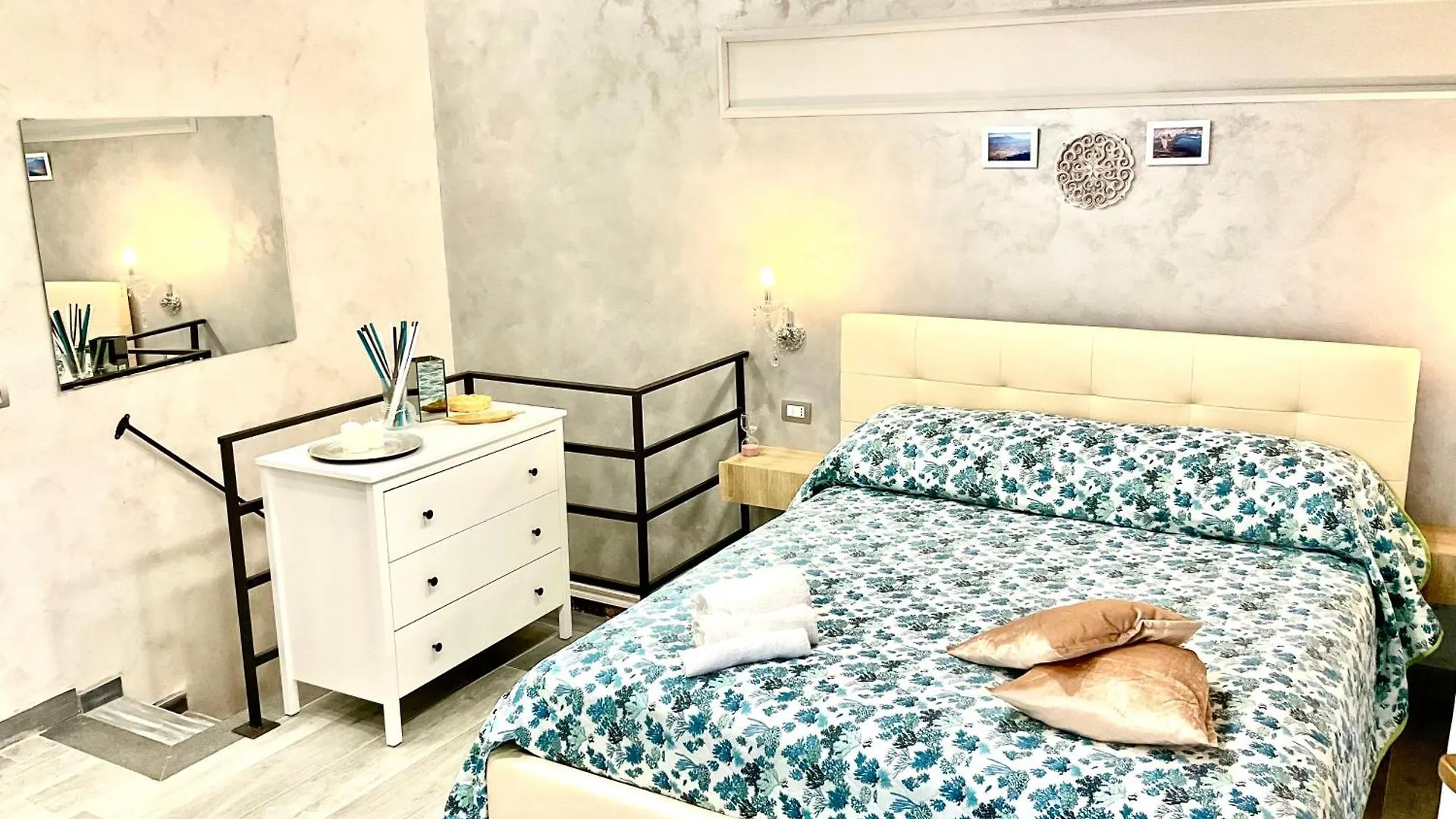 Mizzicahome Solemare Catania Gasthof